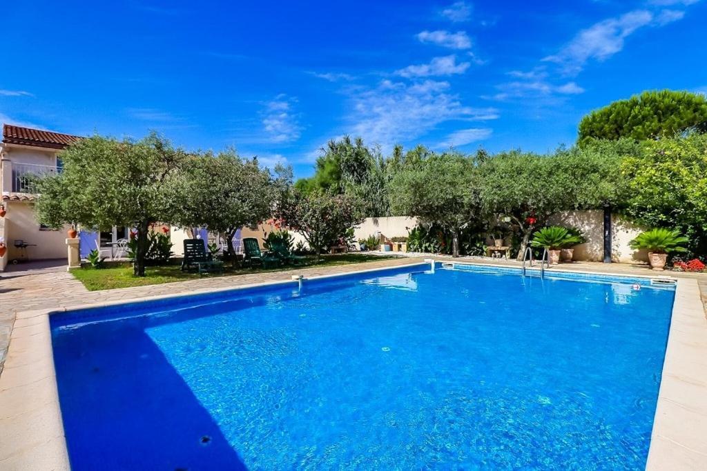 Le Beaucaire 6p - Appt Avec Piscine Partagee * Beaucaire (Gard)